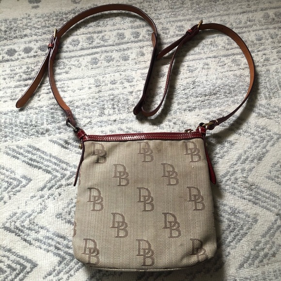 Dooney & Bourke Florentine Jacquard Crossbody Red - Picture 2 of 9